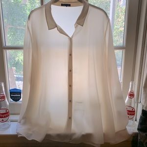 Eileen Fisher 💯% Silk Sheer Ivory Blouse